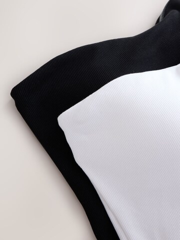 Next Top in Schwarz