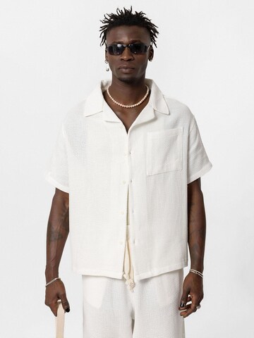 VAMOS CLO Button Up Shirt 'Indre' in White: front