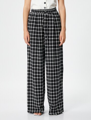 Koton Wide Leg Hose in Schwarz: Vorderseite