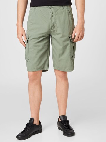 Loosefit Pantaloni cargo 'x-tra CLAN GARGO SHORTS' di HOMEBOY in verde: frontale