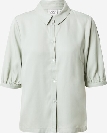 Another Label Blouse 'Lierre' in Groen: voorkant