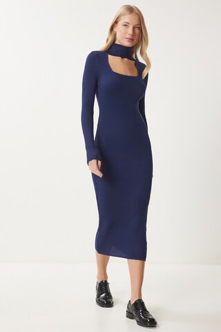 Happiness İstanbul Kleid in Blau