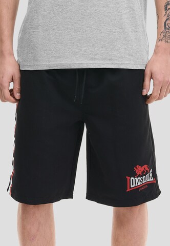 Regular Pantalon 'Copley' LONSDALE en noir
