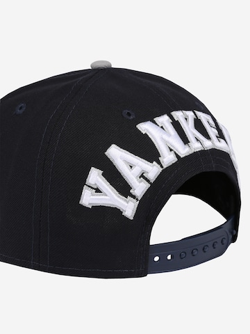 Cappello da baseball 'TEAM ARCH' di NEW ERA in nero