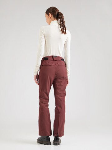 KILLTECregular Sportske hlače 'KSW 311' - crvena boja: stražnji dio