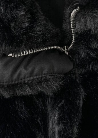 MANGO TEEN Winter Jacket in Black