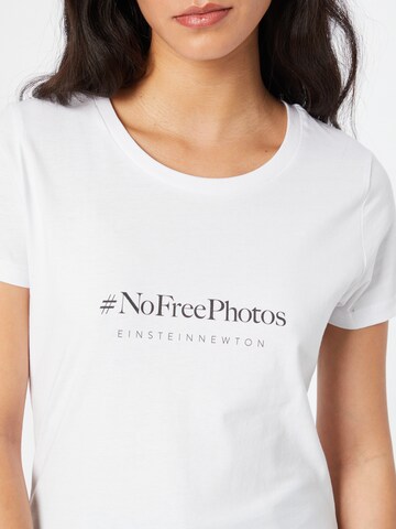 EINSTEIN & NEWTON Shirts 'Free Photos' i hvid