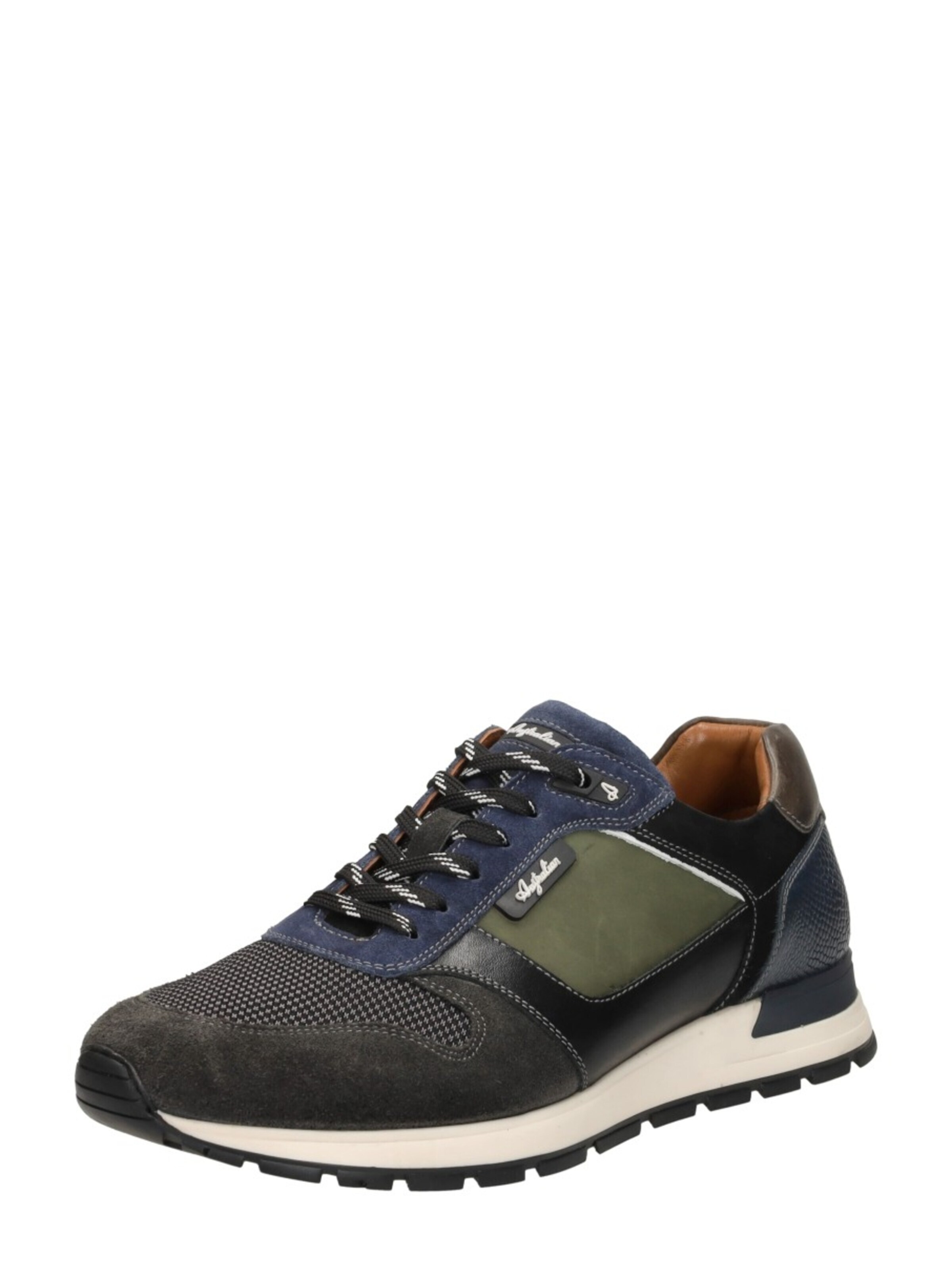 Australian Platform trainers 'Glastonburry' in Grey