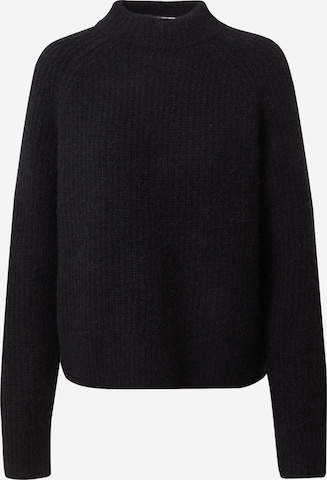 Superdry Sweater in Black: front