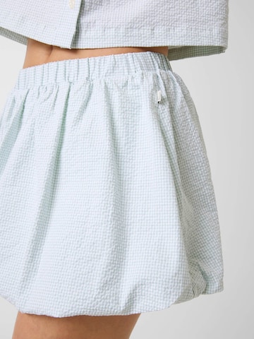 GUESS Skirt in Green