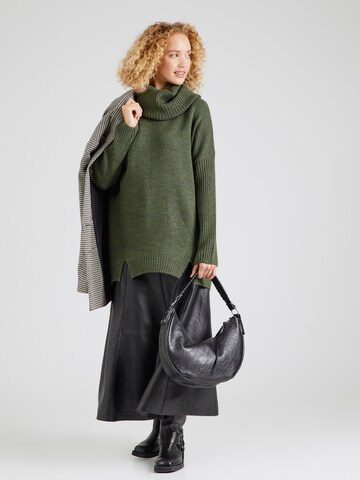ABOUT YOU Pullover in Grün