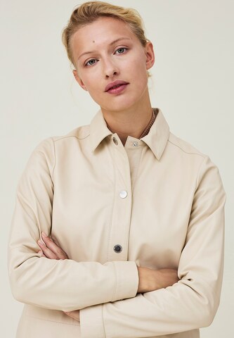 Lexington Blouse in Beige