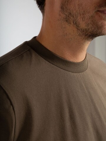 Suitable Shirt 'Hi' in Grijs