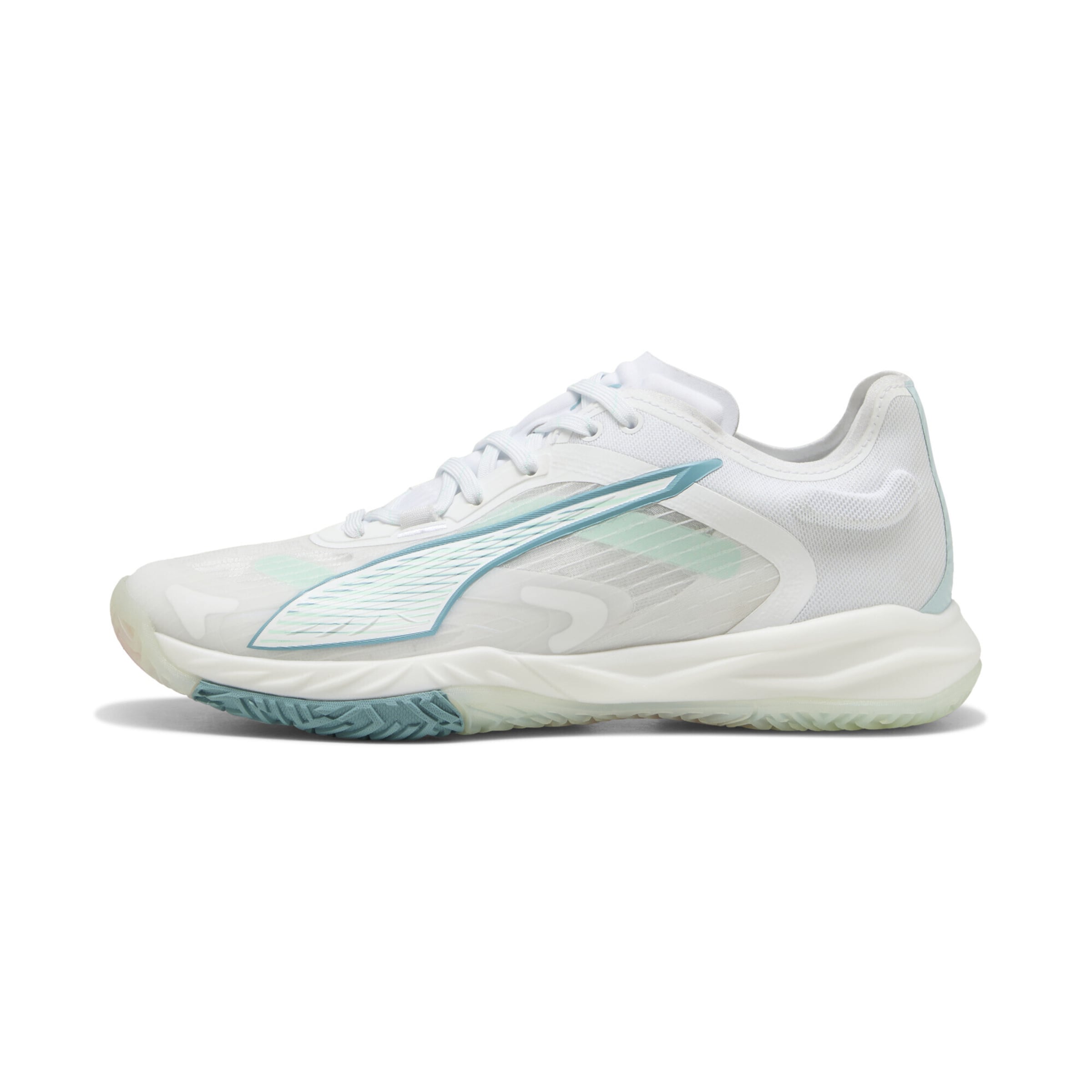 PUMA Sportschuh 'Accelerate Nitro Sqd 4 Game On' in Weiß: Vorderseite