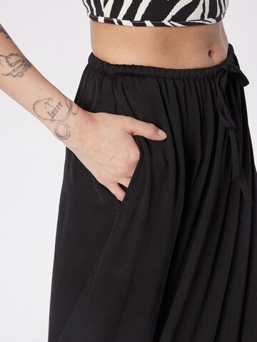 Aware Skirt 'FABIANA' in Black