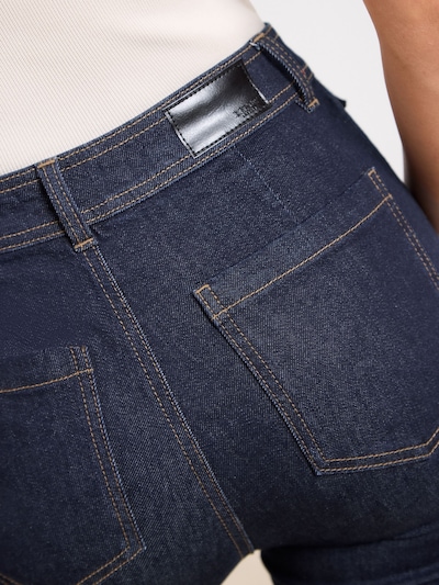 Lipsy Jeans in 24 in Dark blue, Item view