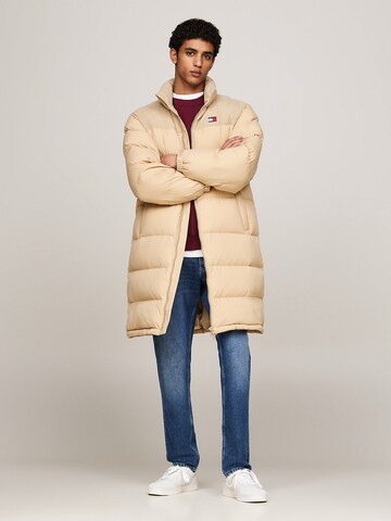 Tommy Jeans Winter parka ' Alaska' in Yellow