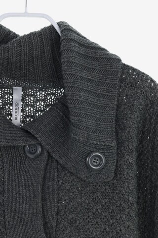 Bluhmod Sweater & Cardigan in XL in Grey