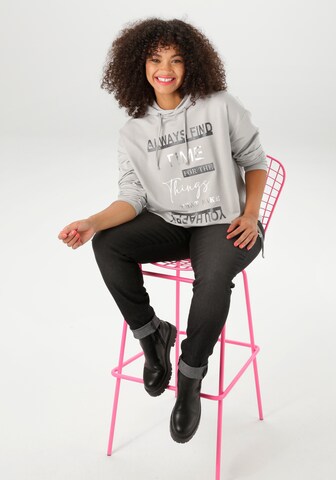 Aniston Sweatshirt in Grey