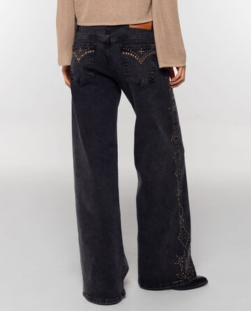 THE-ARE Wide leg Jeans in Black