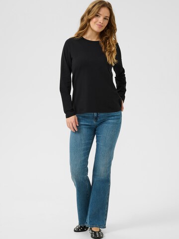 Tricou de la CULTURE pe negru