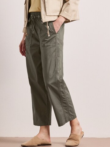 STREET ONE Tapered Nadrág - zöld: elől