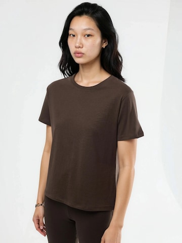 Busem Shirt in Brown