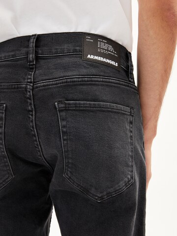 ARMEDANGELS Slimfit Jeans ' IAAN ' in Schwarz