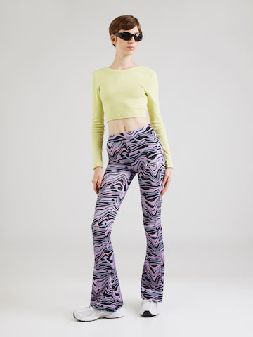 ELLESSE Flared Leggings - fekete