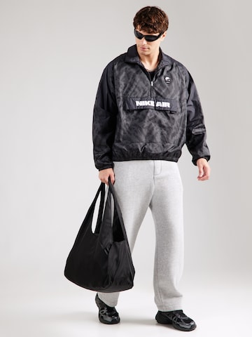 Nike Sportswear - Chaqueta de entretiempo 'AIR' en gris