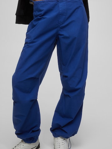Loosefit Pantalon Pull&Bear en bleu