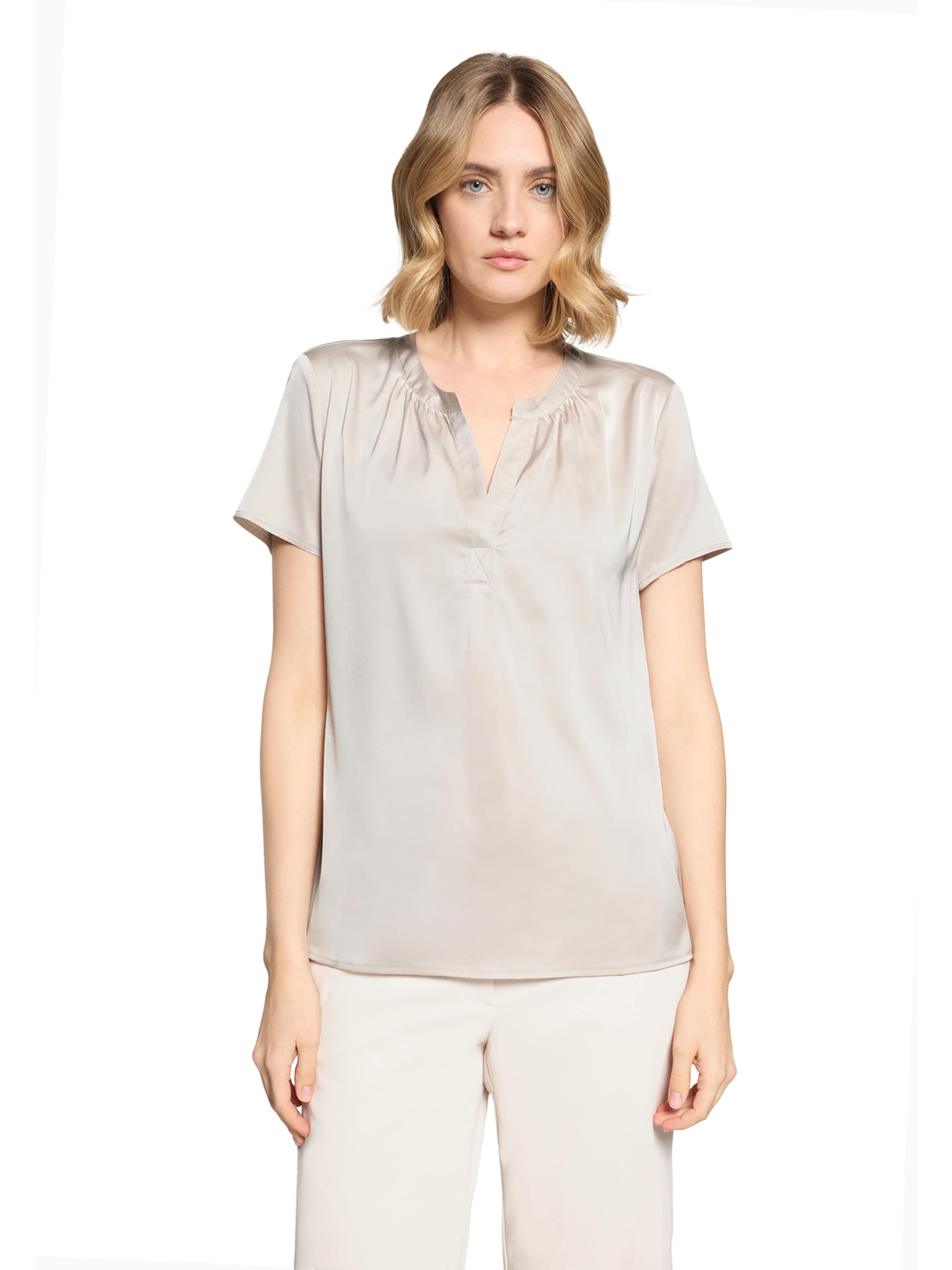 Betty Barclay Blouse in Beige: voorkant