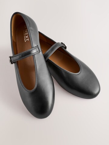 Ballerina con cinturino 'Forever Comfort' di Next in nero