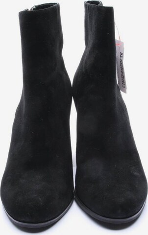 Michael Kors Dress Boots in 40 in Black