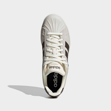 ADIDAS SPORTSWEAR Sneaker in Grau