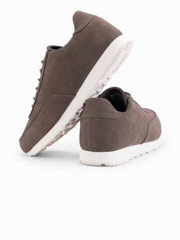 Ombre Sneakers in Brown