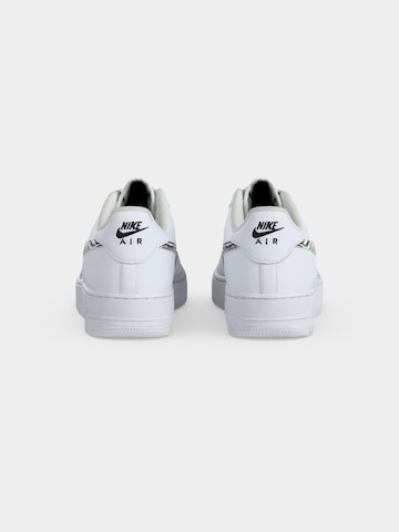 Sneaker 'Air Force 1' di Nike Sportswear in bianco