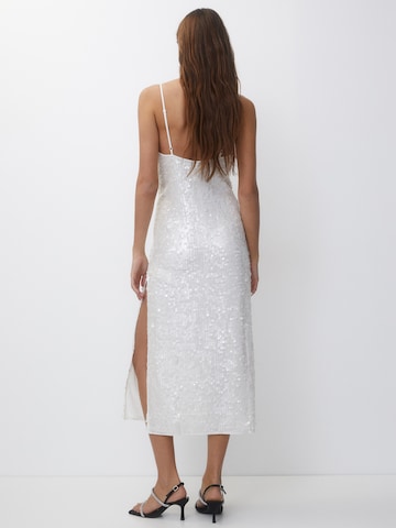 Pull&Bear Sukienka w kolorze biały