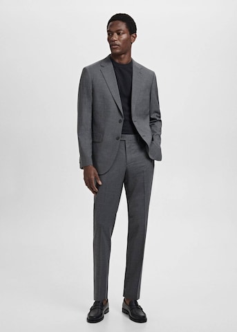 MANGO MAN Loosefit Bügelfaltenhose in Grau
