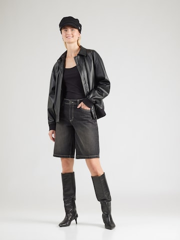 GAP Топ в черно