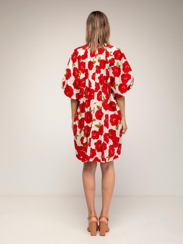 Tantra - Vestido talla grande 'vestido corto estampado de flores (Red)' en rojo