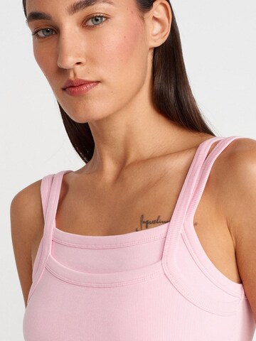 Dilvin Top in Pink
