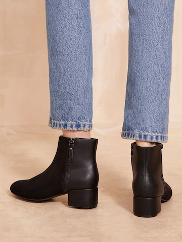 Friends Like These Čižmy - Čierna