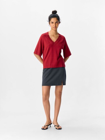 OBJECT Trui 'OBJThess' in Rood