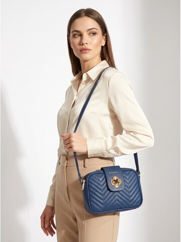 Borsa a spalla 'Borsa a Mano Donna Ecopelle Vegan - Chiusura Zip e Tracolla' di Baldinini Trend in blu