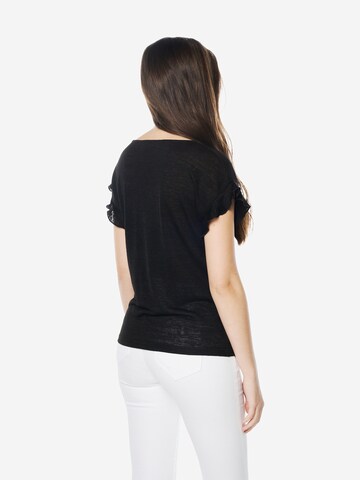 Maglietta di KOROSHI in nero