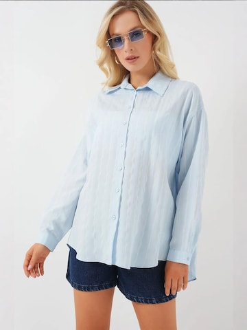 Bigdart Bluse in Blau: Vorderseite