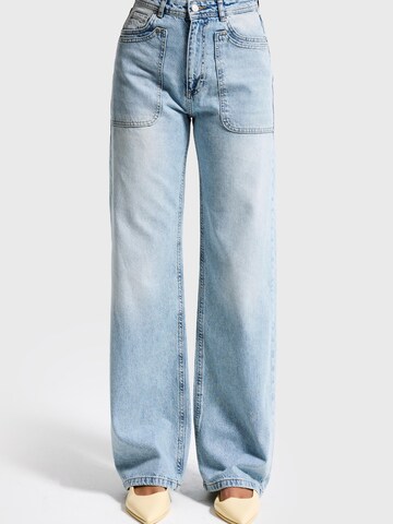 IT'S BASIC Regular Jeans 'STRAIGHT LOW RISE JEANS' in Blauw