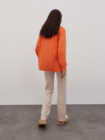 EDITED Sweater 'Nava' in Orange