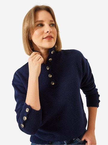 Bianco Lucci Trui in Blauw: voorkant